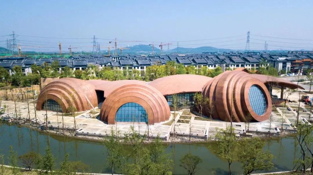 “穿越”千年的陶罐，廣富林考古遺址展示館(圖1)